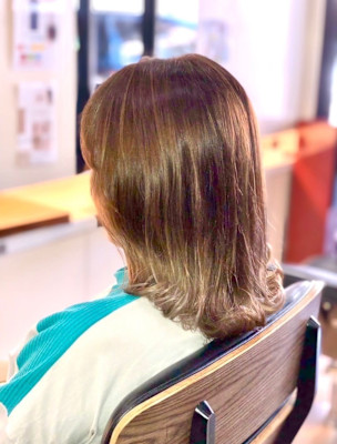 ハイライト×外ハネ