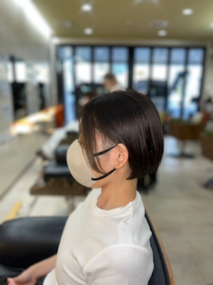 ショートボブ×ブラウン