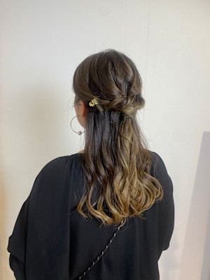 ハーフアップアレンジ