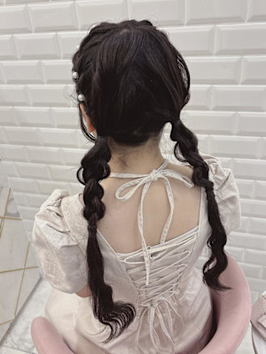 編み込みおさげヘア＊まゆ