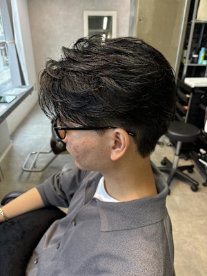 miu&宇都宮良太　メンズセンターパート