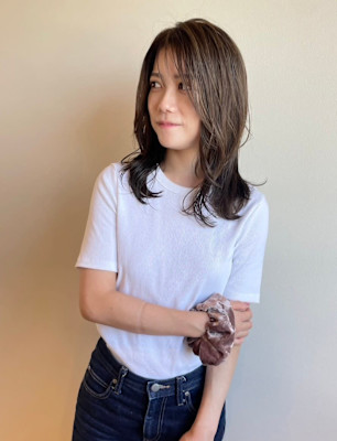 レイヤーカット×透明感カラー