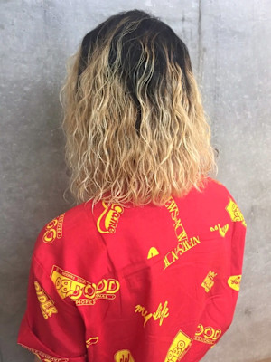 ブリーチ　グランジパーマ　ハードパーマ　ハイトーンボブ