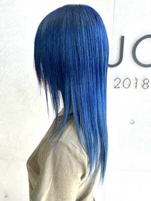 明るめブルー　ブルベカラー　ハイトーンロング　ブリーチカラー