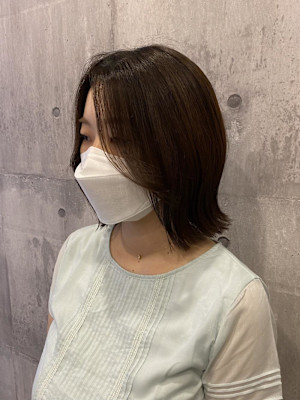 切りっぱなしボブ
