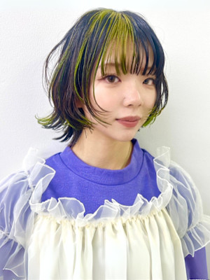 デザインカラー　ライムグリーン　ハイトーン　レイヤーボブ