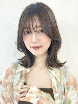 くびレイヤー/フレンチガーリー/ナチュラル