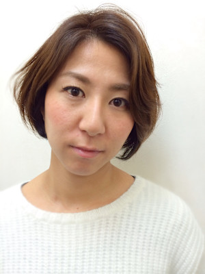 フェミニンボブ