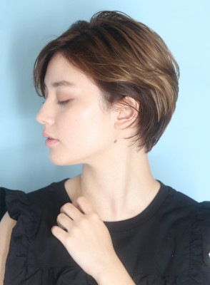 40代50代小顔前髪イメチェンアンブレラカラーショート