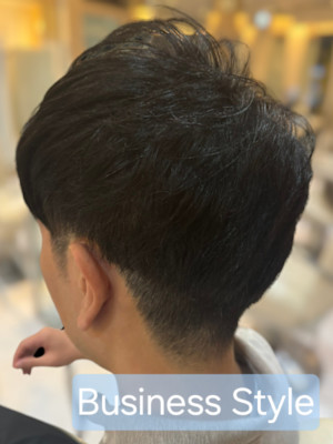 清潔感あるヘアスタイル