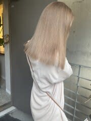 ホワイトベージュ