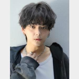 黒髪シャドウパーマ シースルーマッシュ 緩めパーマ