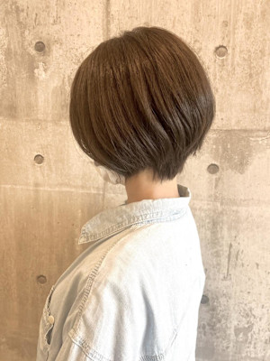 秋色ベージュ~ARCH Sayaka~