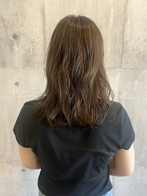 くすみベージュ~ARCH Sayaka~