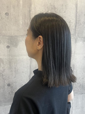 赤みを押えたくすみベージュ~ARCH Sayaka~