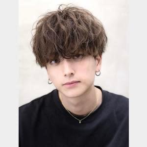 スパイラルパーマ マッシュ刈り上げ無造作パーマ