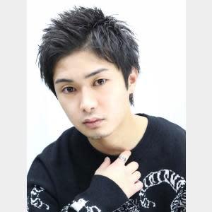 束感　ベリーショート　 短髪　黒髪　爽やか　ビジネス　社会人