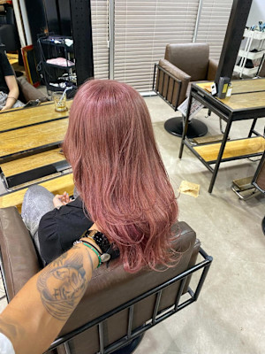 切りっぱなしボブ エアリーロング 美髪ピンクブラウン