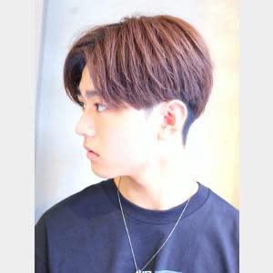 ナチュラルセンターパート　 簡単　 刈り上げ　ツーブロック