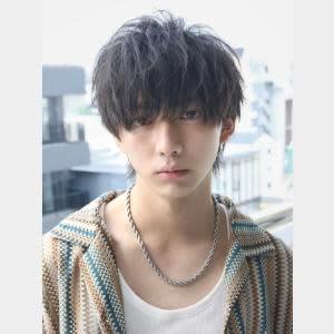 無造作ヘア　黒髪マッシュ　細束　ランダム  ショートネープ