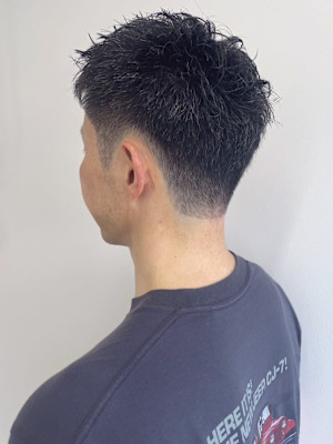 刈り上げショート　ソフトモヒカン　ビジネス　40代　50代