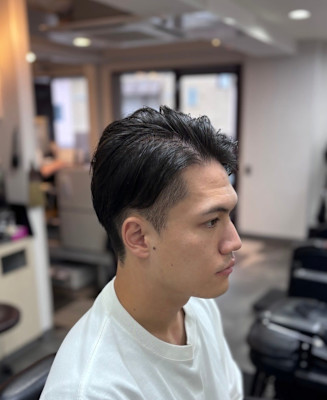 ビジネスマン必見！！爽やかツーブロックスタイル☆