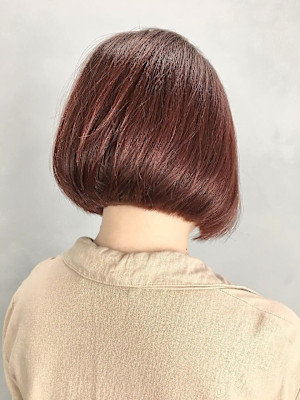 ケアブリーチベリーピンク×丸みボブ/keshiki大名ISS