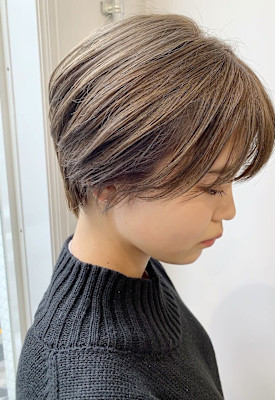 ハンサムショート×ケアブリーチミルクティーベージュ