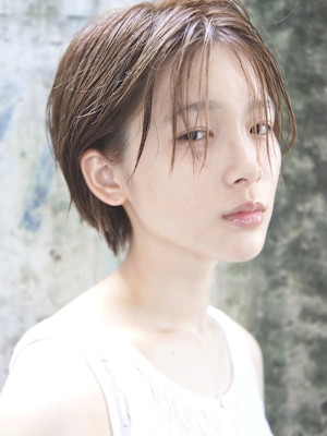 シンプルショートでアンニュイ感/keshiki大名