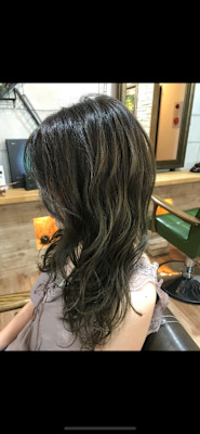 カーキアッシュ