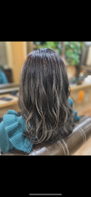 グレージュカラー