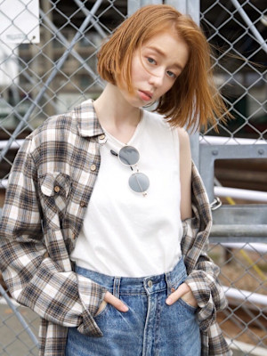 揺れるナチュラルボブ/keshiki大名