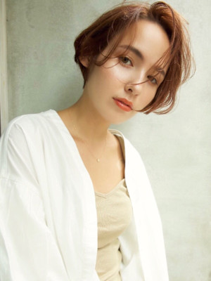 かきあげニュアンスショート