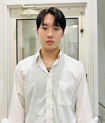 センターパートストレート