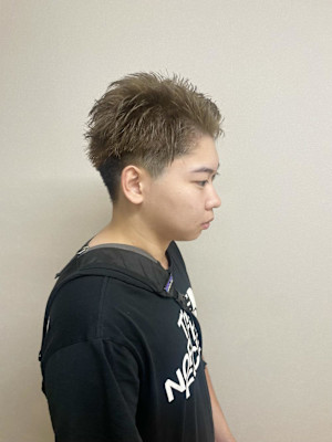 オリーブカラー/ベージュカラー/メンズカット