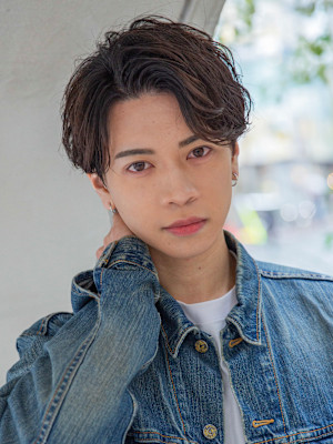 【小久保style】韓国マッシュニュアンスパーマアッシュ