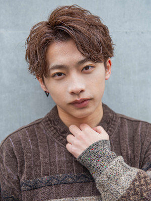 【小久保style】韓国マッシュニュアンスパーマアッシュ