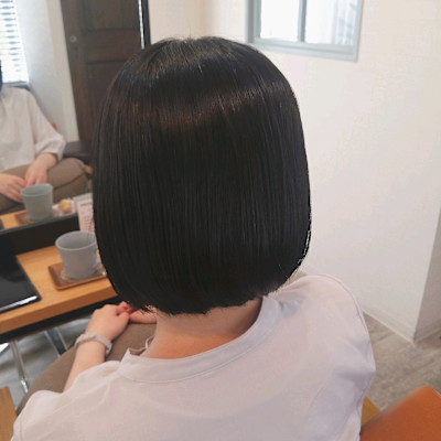 丸みシルエットミニボブ