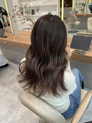 ハイライトで作るナチュラルグラデーション