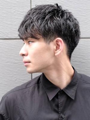 大人マッシュパーマ