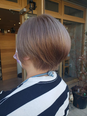 ミルクティベージュ