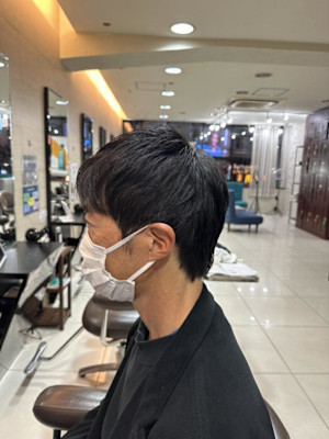 20代30代40代メンズアップバング清潔感爽やかビジカジ