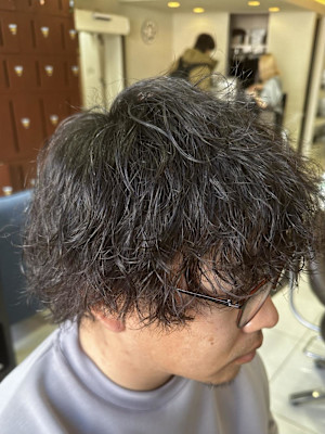 縦落ちツイストスパイラルパーマメンズパーマ波巻きツイスパ