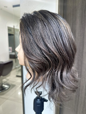 やわらかいバレイヤージュ