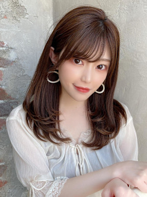 30代/40代/小顔ヘア/前髪/こなれミディ