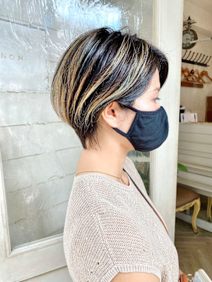 赤羽ショートスタイルハイライトカラー