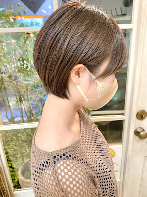 大人可愛い丸みのある大人ショートボブ2024秋人気