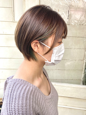 2024秋人気ショートヘア艶カラー