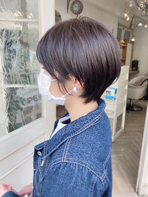 赤羽2024人気ショートスタイル秋トーンダウンカラー