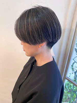 2024人気赤羽カラーショートカット